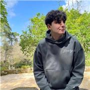 Clases de Matemáticas y Física y Química. Modalidad Presencial y Online. Estudiante de Física